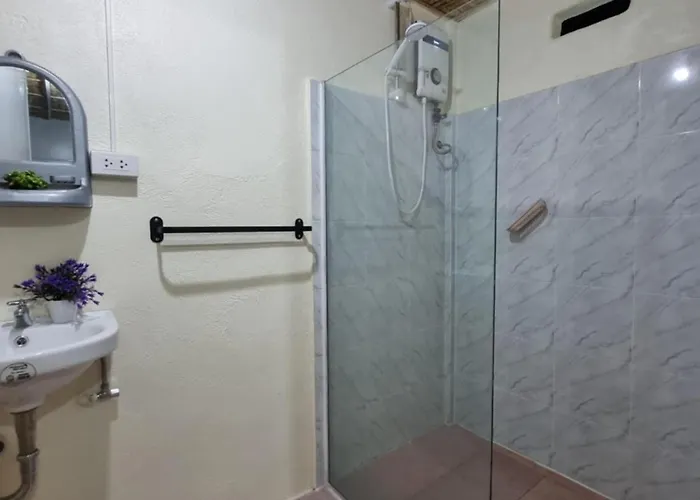 Cliff Haven Apartment San Francisco (Cebu)