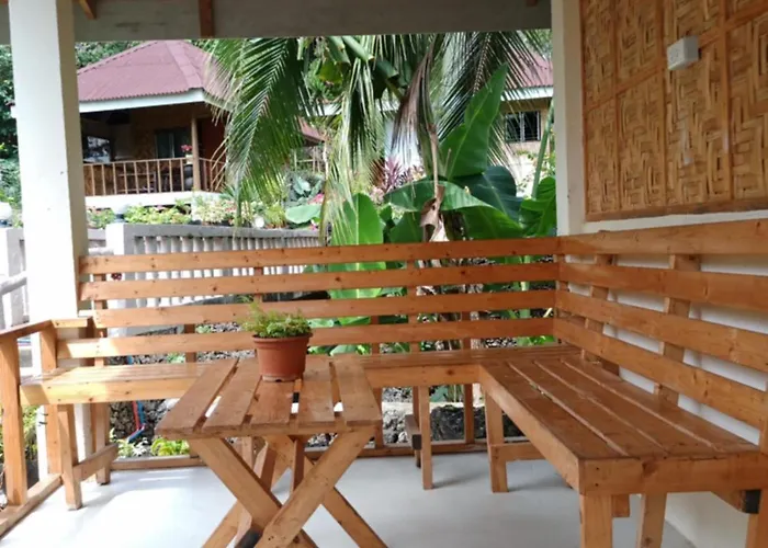 Cliff Haven Apartment San Francisco (Cebu)